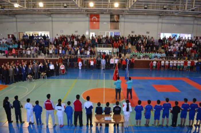 Erzurum'da Amatör spor haftası kutlandı