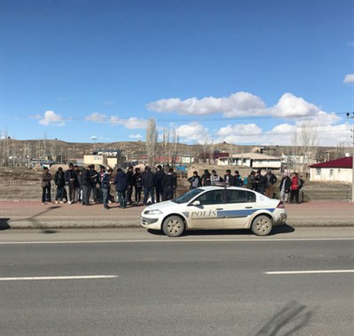 Erzurum’da 50 kaçak göçmen yakalandı