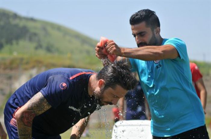 Erzurum'da Aytemiz Alanyaspor hazırlıklarını sürdürüyor