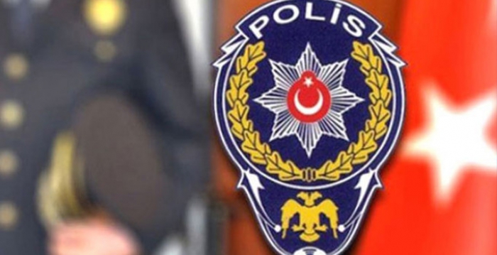 Kalp krizi geçiren polis memuru hayatını kaybetti