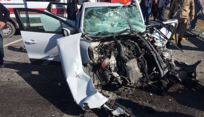 Erzurum’un ilçesinde feci kaza: 3 ölü