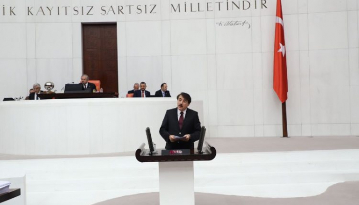 Aydemir: ‘Ak Parti ihya siyaseti yapıyor’