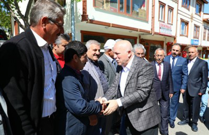 Başkan Sekmen ilçelerde muhtarlarla buluşuyor