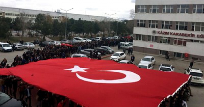 Erzurum'da binlerce üniversiteli Afrin için yürüdü