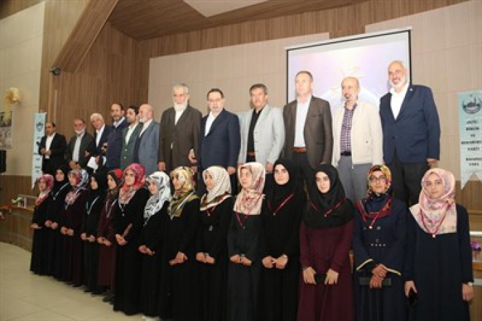 Erzurum'da Birlik ve Beraberlik Vakfından altın yağmuru