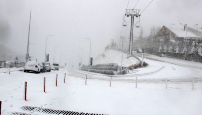Erzurum’da kar yağışı Kayak Sevenlere yaradı