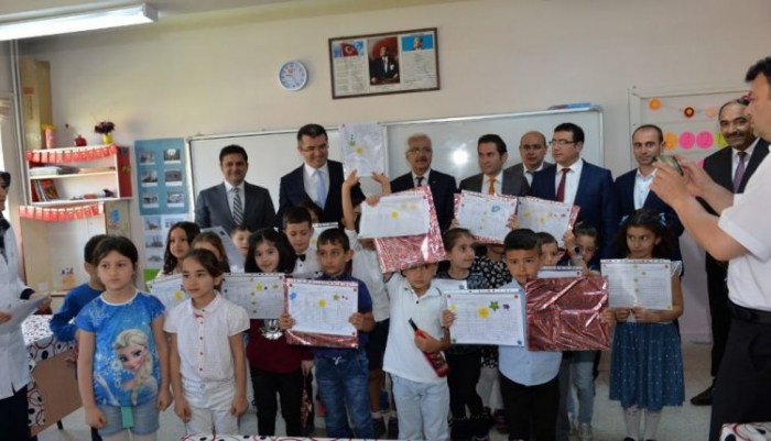 Erzurum’da karne heyecanı