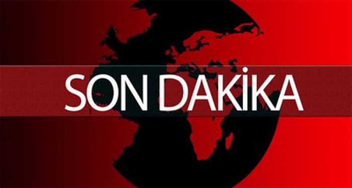 İstinat duvarı çöktü! Araçlar göçük altında kaldı