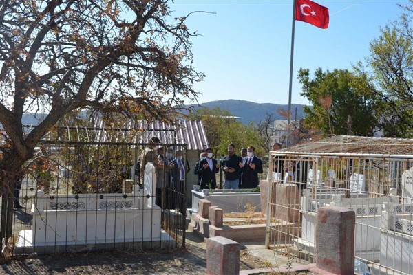 Hani ilçesinde 1992 şehitleri anıldı