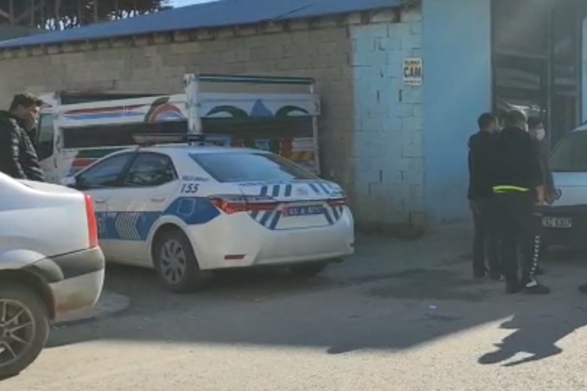 İki aile arasında kavga çıktı! 3 yaralı