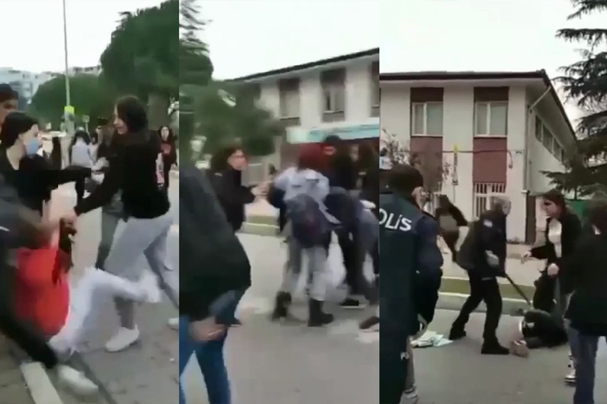Bu da Liseli kızların niye yan baktın kavgası! Meydan savaşı gibi ortalık karıştı kameraya böyle yansıdı