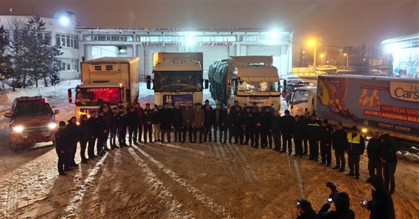 BÜYÜKŞEHİR’İN DEPREM BÖLGESİNE YÖNELİK YARDIMLARI SÜRÜYOR