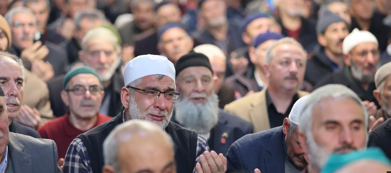 Erzurum’da Asırlık Gelenek: "1001 Hatim" Duası Büyük Coşkuyla Yapıldı