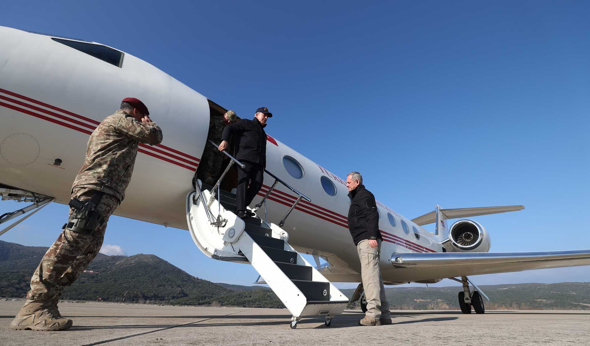 Millî Savunma Bakanı Hulusi Akar ve Beraberindeki TSK Komuta Kademesinden Gökçeada’ya Ziyaret